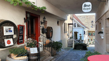 Weinstube zum Schloßberg outside
