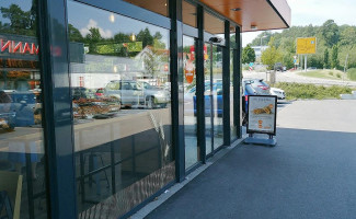Sehne Ihr Familienbäcker outside