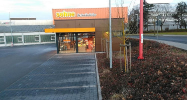 Sehne Ihr Familienbäcker outside