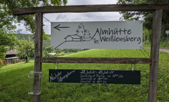 Almhütte Weißlensberg outside