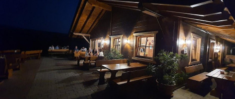 Almhütte Weißlensberg inside