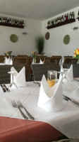 La Locanda inside