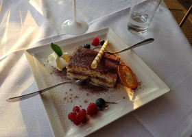 La Locanda food