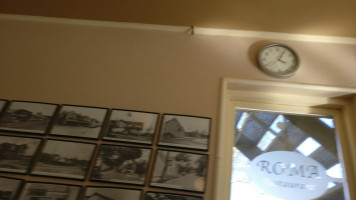 Da Carmela inside