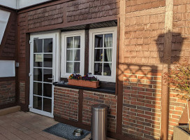 Landgasthof Zur Dorfschanke outside