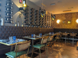 Osteria La Fenice inside