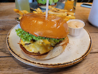 Jamy’s Burger