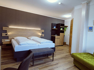 Landgasthof Apfelblüte Bed Breakfast