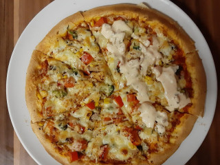 Surp Döner Pizza