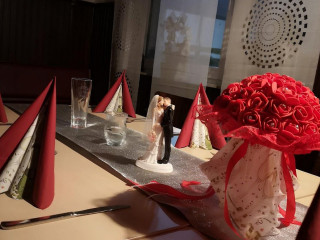 Pizzeria La Famiglia La Famiglia