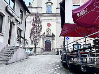 restaurant image