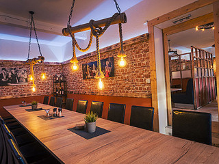 Pitts Steakhaus Gaststätte Zum Kreisel Und Ferienwohnung Wille