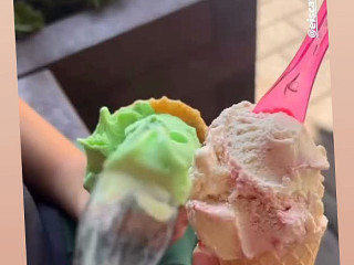 Eiscafè Schwarz Gmbh