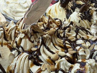 Eiscafe La Perla