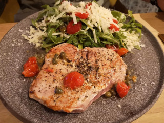 Village Kitchen Lounge