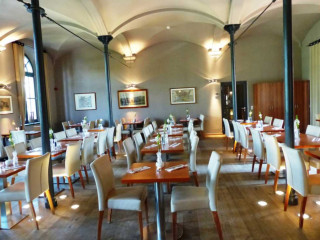 Schlossrestaurant Im Schlossgut Gross Schwansee