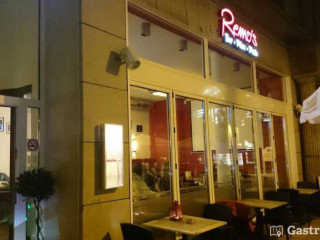 Remo's Restaurant