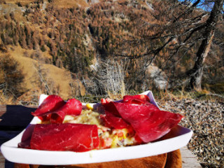 Cabane De La Tieche