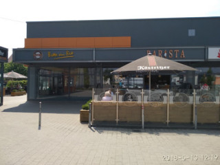 Ista Cafe Bistro