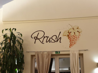 Restaurant & Pizzeria Rrush