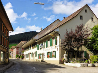 restaurant image