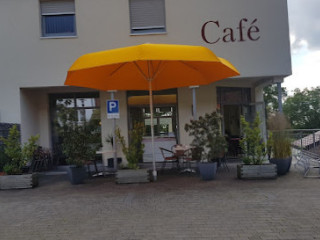 Cafe For Pützchen
