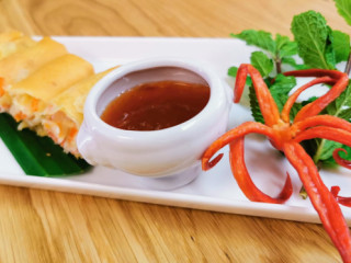 Thai Kitchen Seeputtha Co