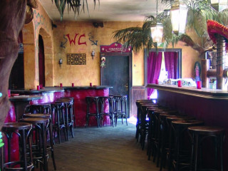 Cubana Cantina y Bar