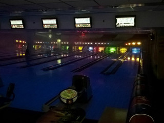 Strikee`s Bowling and American Sportsbar