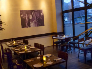 Fellini Restaurant Bar Lounge