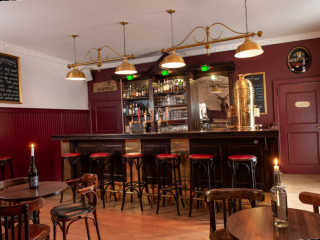 Baker Street - Criminal Tearoom & Pub
