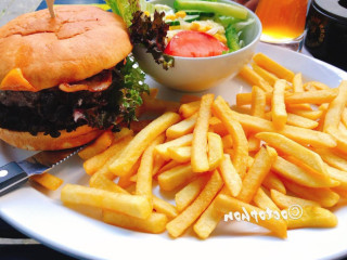 restaurant image