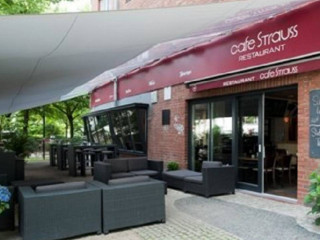 Café Strauss