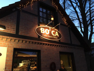 Bo`ca Cafe Meets Wine