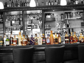 Il Sorriso Cocktail Lounge Bar