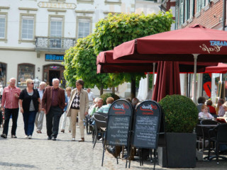 Markt Café