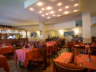 Nepheli Ristorant Restaurant
