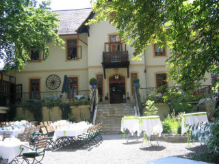 Roseggerhof-Mattlschweigers Gasthaus im Grazer Leechwald