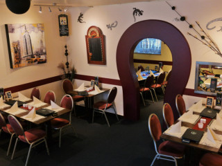 Uptown Restaurant and Bistro