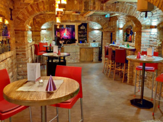 Alte Brauerei 1880 Restaurant & Lounge Bar