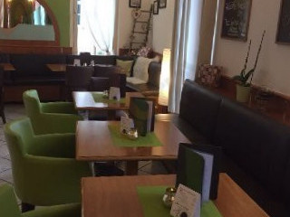 Cafe-Bar-Restaurant Wirrwarr