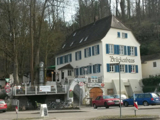 Bruckenhaus