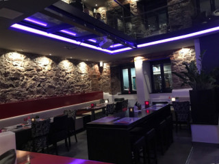 Restaurant Bar Lounge ZUMA
