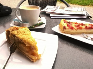 Cafe Niedermayer