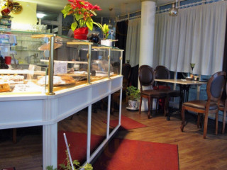 Cafe Atelier