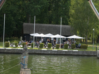 Fischerkate am Schlosshafen
