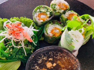 Yakii Sushi Asian Cuisine