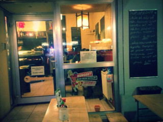 Steelshark Sushi More Dao Thanh Trong