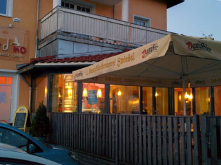 Cafe Pizzeria Gelateria Il Giardino
