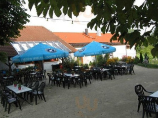 Taverna Oniro